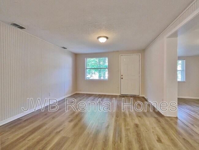 Building Photo - 9053 7th Ave