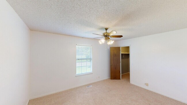 Building Photo - 7426 S 89th E Ave