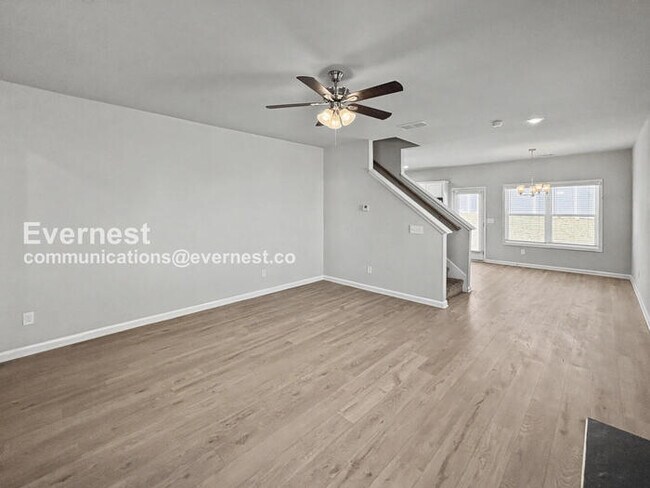 Building Photo - 322 Bertha Honey Stewart Dr