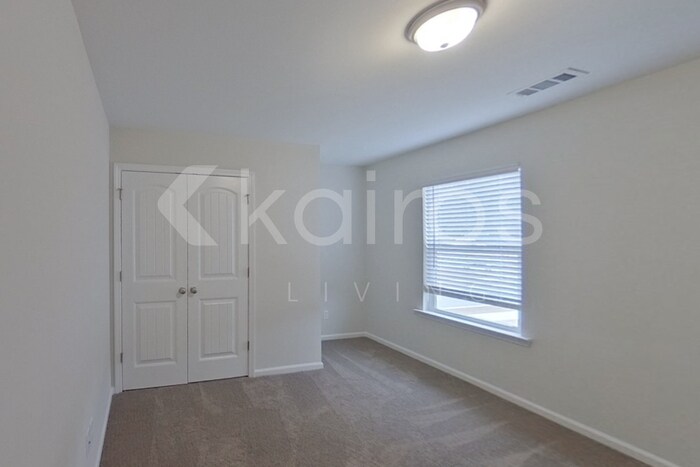 Building Photo - 100 St Matthew Wy