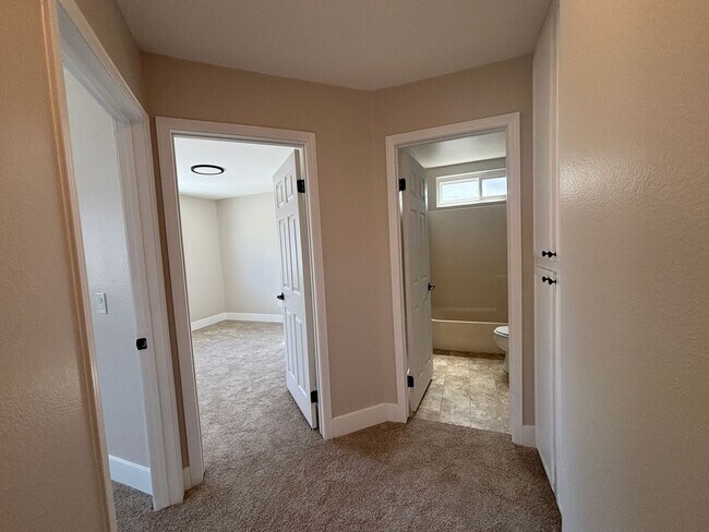 Building Photo - Bright & Upgraded 4BD/3BA Rental in San Ma...