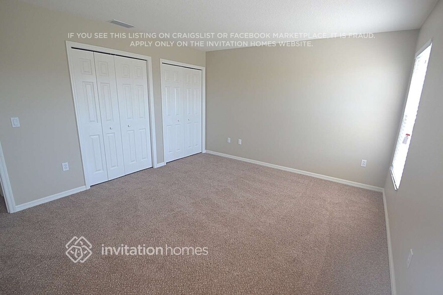 Building Photo - 8828 Royal Enclave Blvd