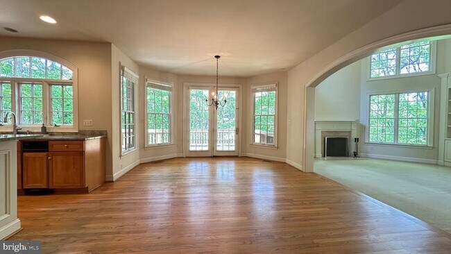 Building Photo - 1354 Lewinsville Mews Ct