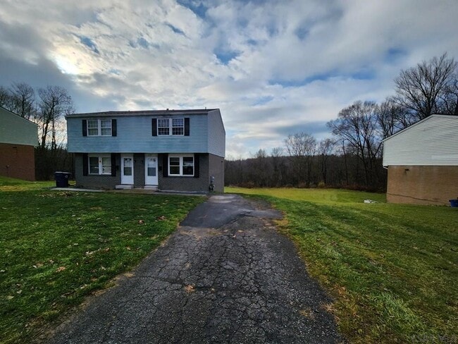 Building Photo - 429 Devon Dr