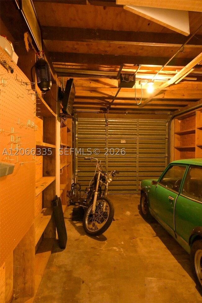 Building Photo - 142 NW 98th St