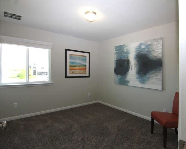 Building Photo - 718 Tinton Falls Ln