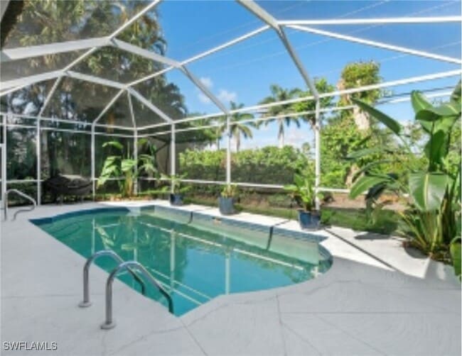 Building Photo - 11257 Longshore Way W