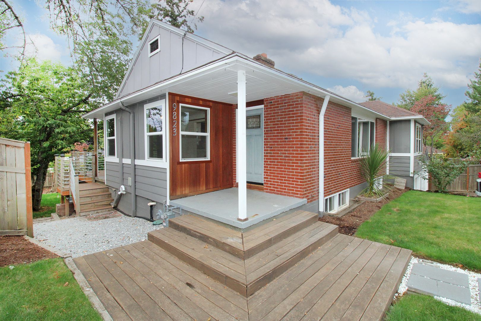 Building Photo - 9823 SW 55th Ave