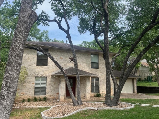 Building Photo - 1303 Wilson Heights Dr