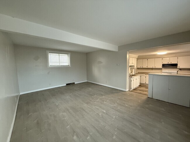 Building Photo - 1202 Alabama Ave