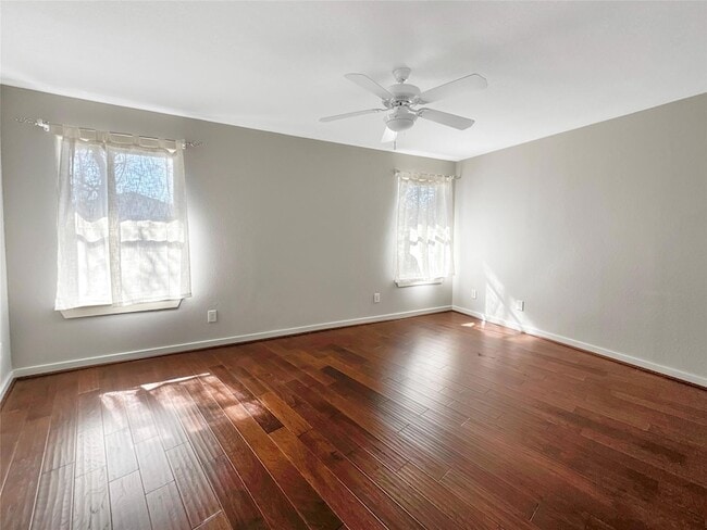 Building Photo - 2114 Goodrich Ave