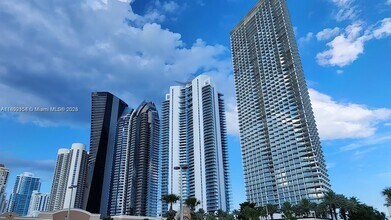Building Photo - 17001 Collins Ave