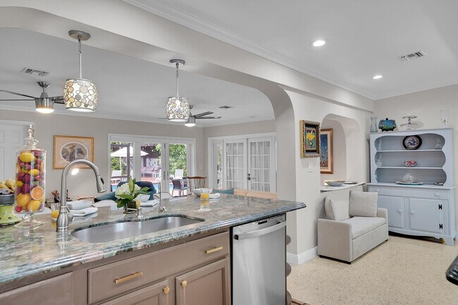 Building Photo - 3209 Norfolk St