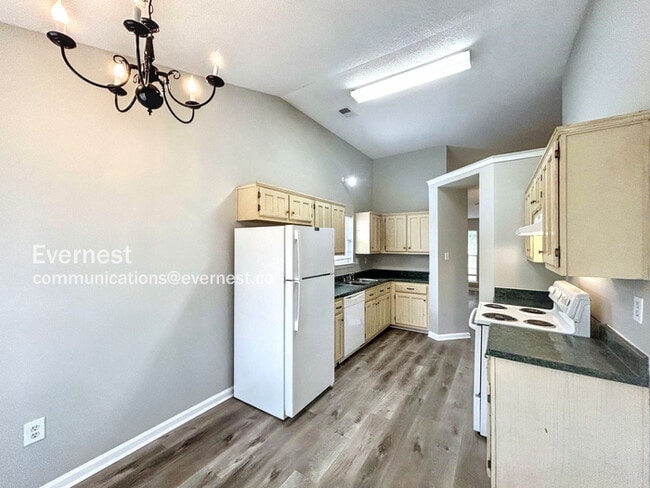 Building Photo - 4351 Kentbrook Dr