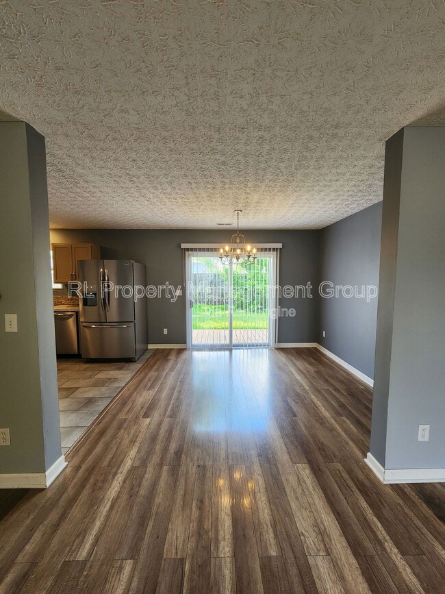 Building Photo - 1536 Magoffin Ave