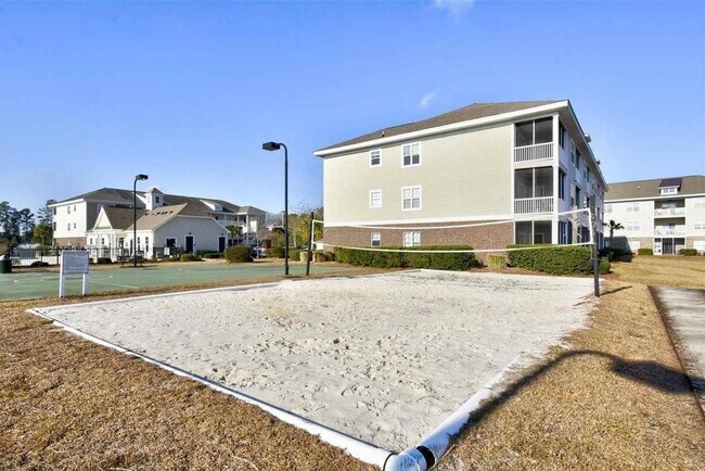 Building Photo - First floor, Unfurnished 3 Bedroom, 2 Bath...