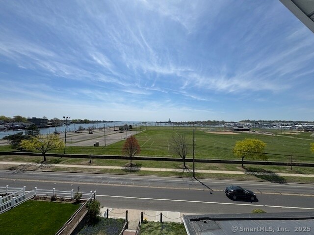 Building Photo - 37 Seaview Ave