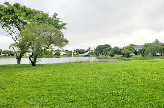 Building Photo - 3421 NW 44th St