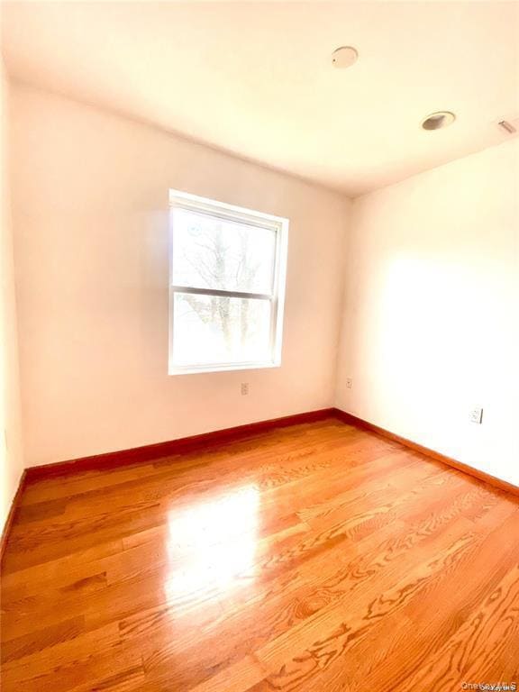 Building Photo - 133 Kennedy Ave