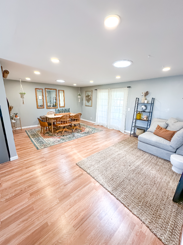 Building Photo - 980 Country Hills Dr