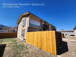 Building Photo - 4420 Loomis Ave
