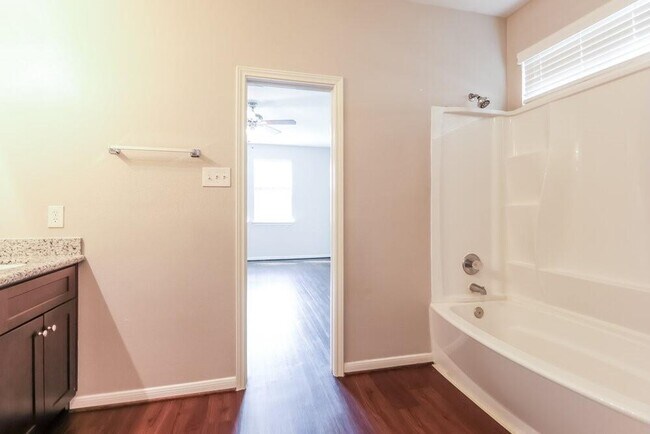Building Photo - 2714 Mesquite Ridge Dr
