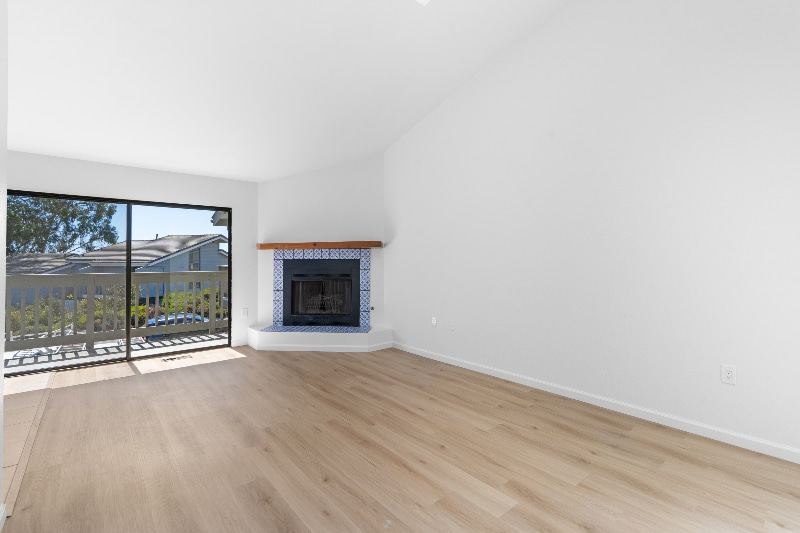 Building Photo - 440 Solar Way