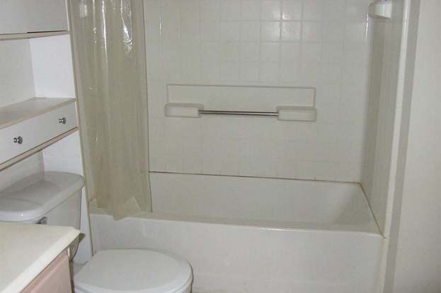 Building Photo - 14123 Beech Glen Dr