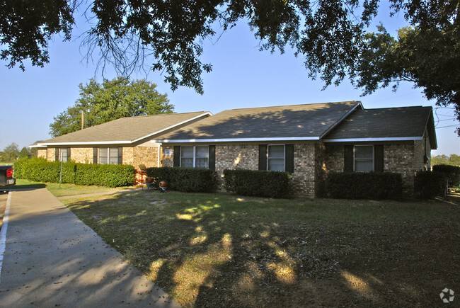 Building Photo - Seven Points Apartments