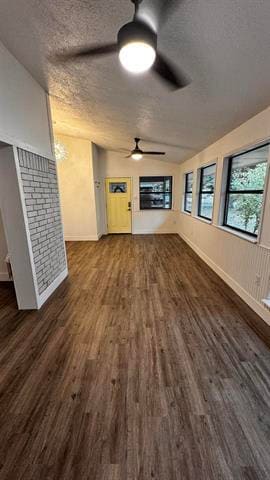 Building Photo - 2820 Sunnybrook Ln