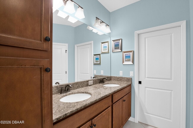 Building Photo - 233 Island Breeze Ave