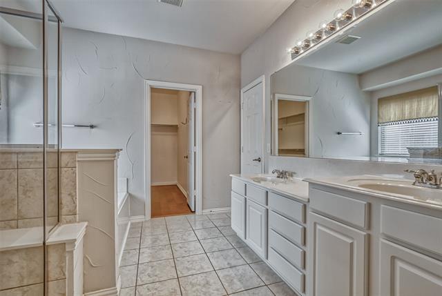Building Photo - 4609 Pine Brook Dr
