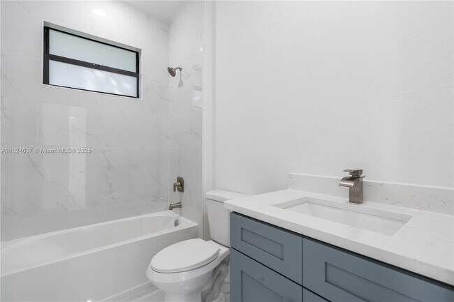 Building Photo - 3213 70th St W