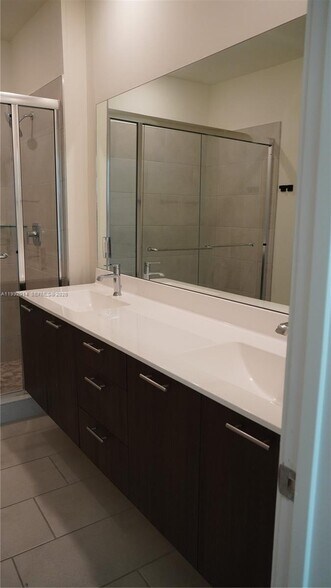 Building Photo - 8301 NW 41st St