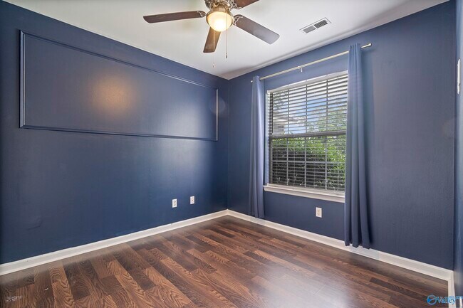 Building Photo - 223 Cypress Creek Dr
