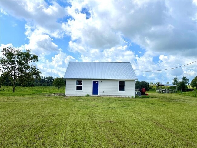 Primary Photo - 11490 NE 30th St
