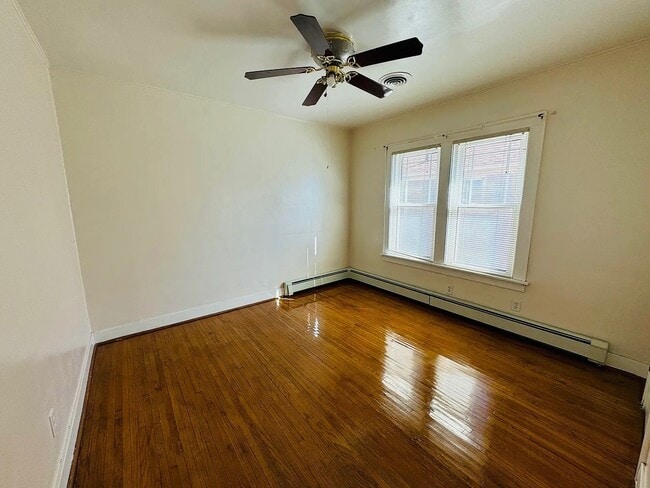 Building Photo - 1212 Briargate Ave