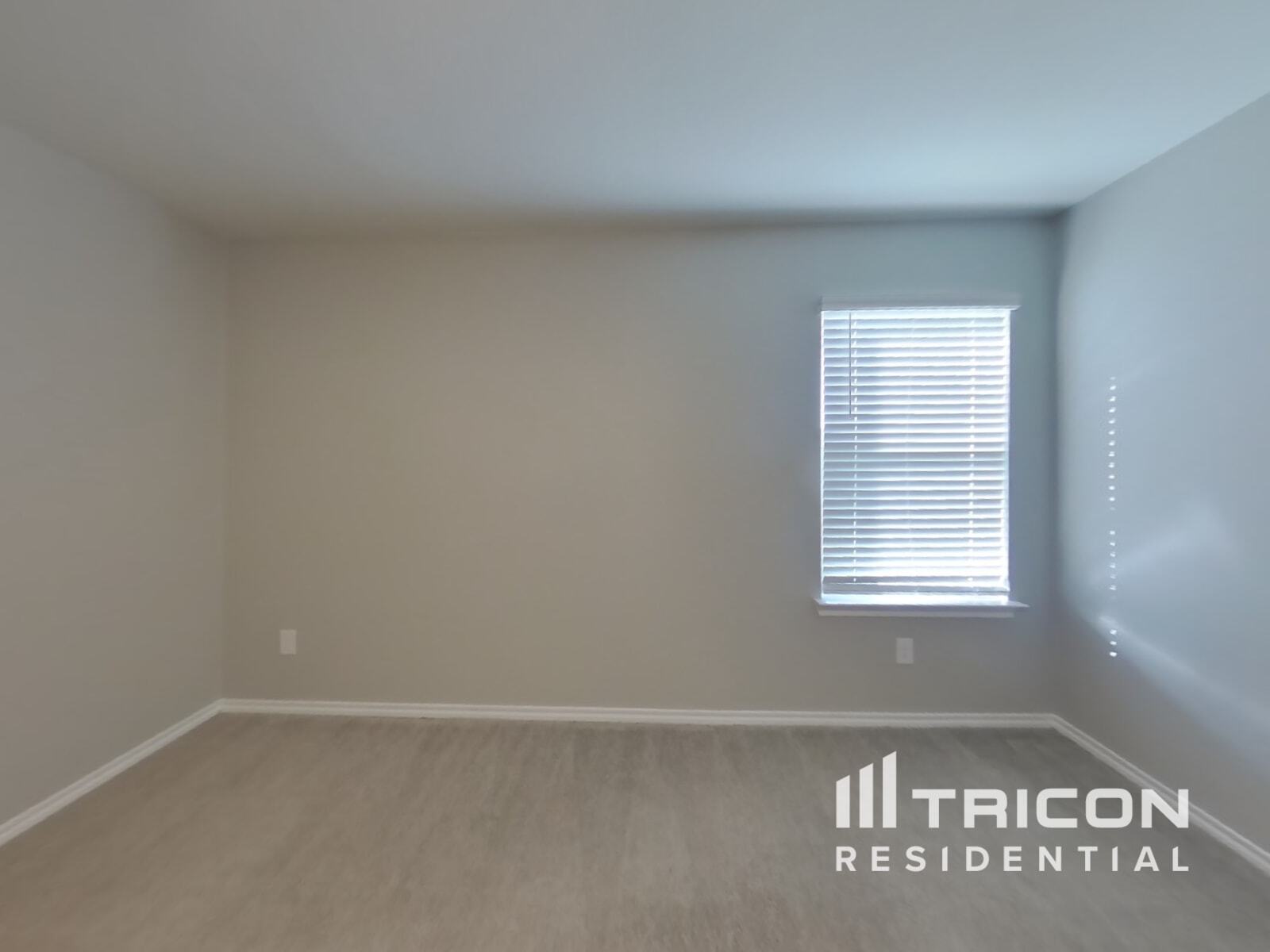 Building Photo - 2514 Henley Dr