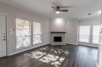 Building Photo - 4501 Druid Ln