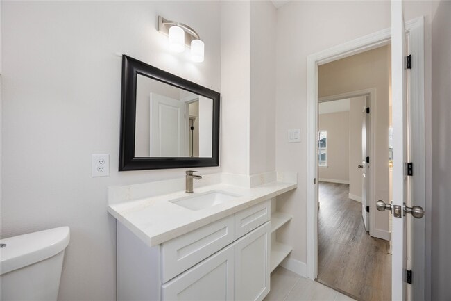 Building Photo - 12650 Sai Baba Dr