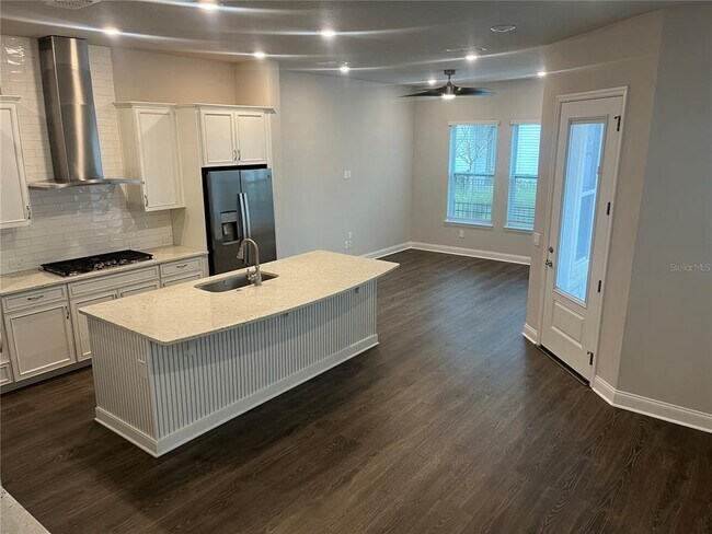 Building Photo - 474 Wishbone Ln
