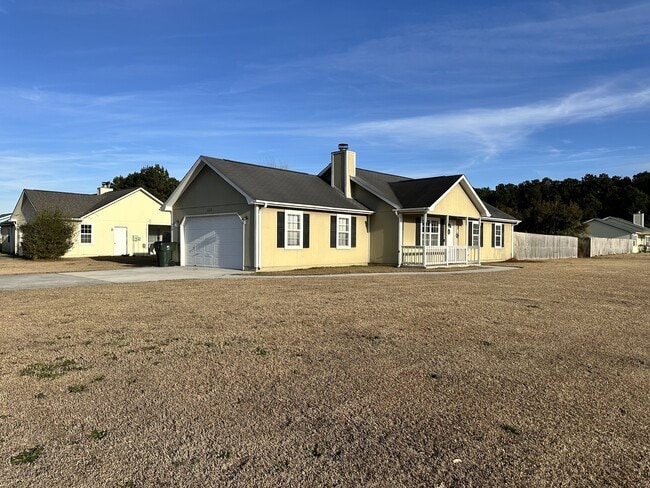 Building Photo - 113 Byrum Run