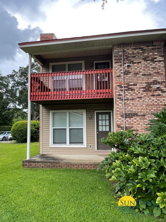 Building Photo - Great 1 Bedroom Unit in Fort Walton Beach