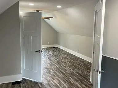 Building Photo - 5651 Bramble Ave