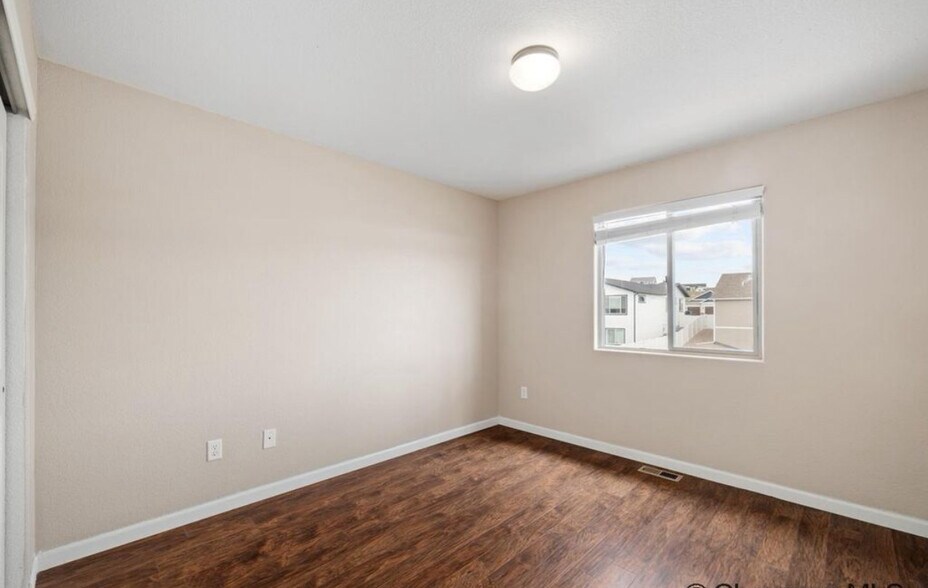 Building Photo - 3909 Gunsmoke Rd