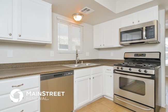 Building Photo - 1627 Keena Dr