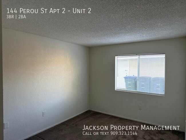 Building Photo - 144 Perou St