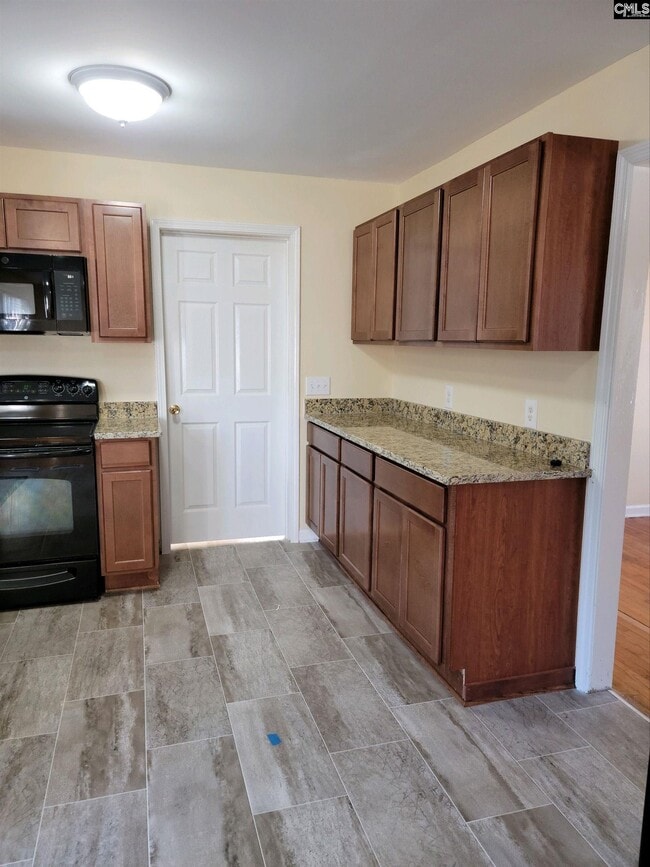 Building Photo - 1824 Sapling Dr