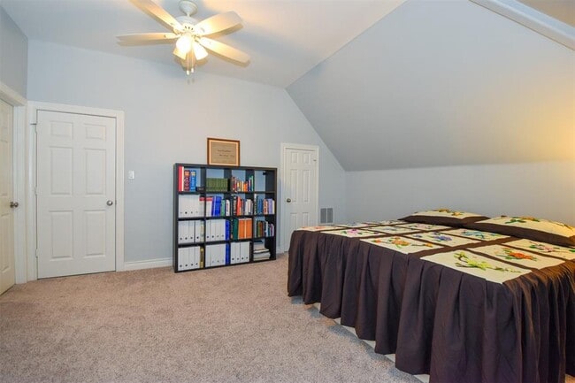 Building Photo - 3226 Pemberton Cir Dr