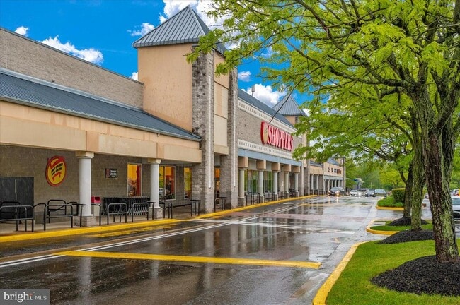 Building Photo - 13205 Cloppers Mill Dr